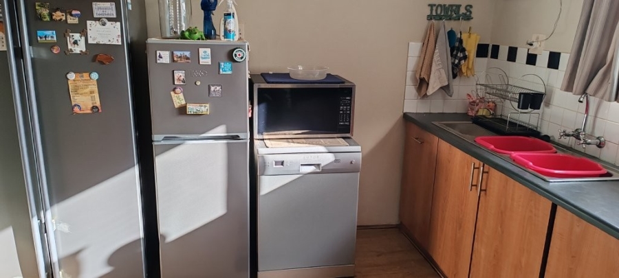 3 Bedroom Property for Sale in Koekenaap Western Cape